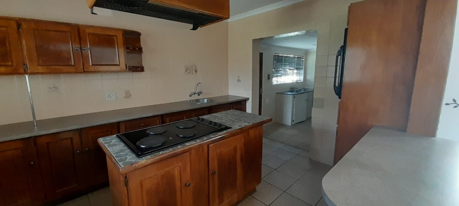 3 Bedroom Property for Sale in Flimieda North West